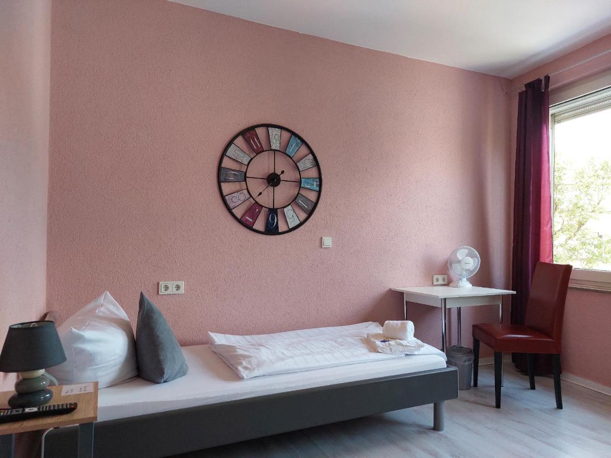 Ricks City Hotel Трир Экстерьер фото